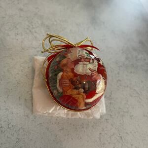 Classic Vintage Christmas Ornament - Santa's Lap with Gold Bow